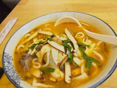 -阿彬生炒牛肉面(解放路店)