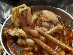 -鸿顺老铁锅美蛙鱼府(解放碑店)