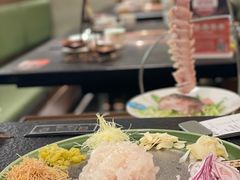 -得意咚瓜·顺德鱼生·冬瓜火锅(深圳首店)