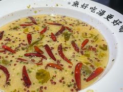 -江渔儿酸菜鱼·拔草餐厅(虎门君乐汇店)