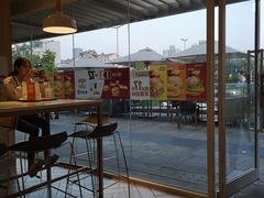 -麦当劳(塔园路店)