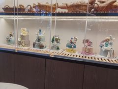 面包甜点陈列柜-澈烘焙·生日蛋糕·下午茶(龙华店)