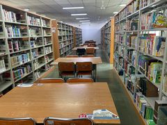 -三原县图书馆(政府街店)