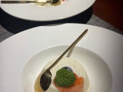 -MONICH牛排融合餐厅(和义大道购物中心店)