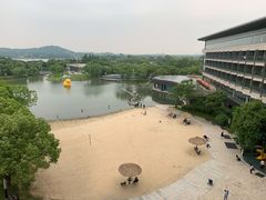 -上海佘山世茂艾美酒店