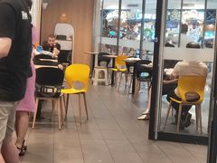 -麦当劳(民盈·国贸城店)