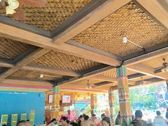 -广州长隆水上乐园-树屋餐厅