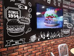 -汉堡王(大连柏威年餐厅店)