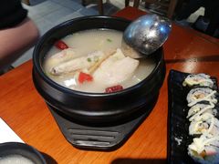 滋补参鸡汤-鑫日千里马朝鲜族小馆(总店)