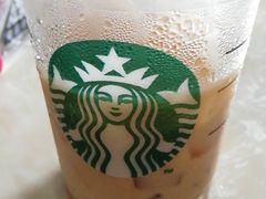 -星巴克臻选(上海合生汇1F店)