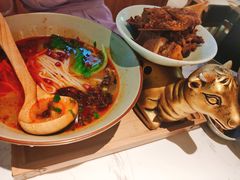 -百春原湖南牛肉粉(百联世纪店)