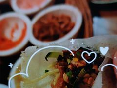 -包整·丝娃娃(一览甲秀楼风景店)