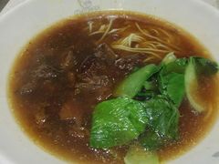 -牛吃草牛肉面(甬港南路店)