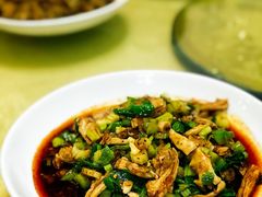 -茅屋大酒店