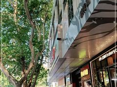 -新华书店(新街口旗舰店)