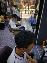 点击看大图 -藤野造型专业烫染接发