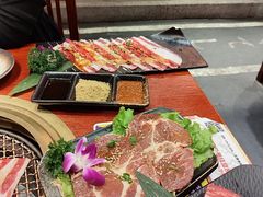 -喜牛烧肉酒场·黑金店(威高广场店)