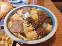 -金莹丸子汤清真(朝外SOHO店)