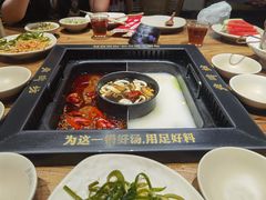 -老牌坊云南鱼豆花火锅(嵩山店)