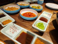 -明洞阿姨·韩式酱蟹烤肉·创意料理(三元桥店)