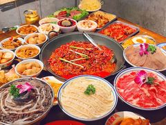 -萍姐火锅·公路夜市(武汉首店)