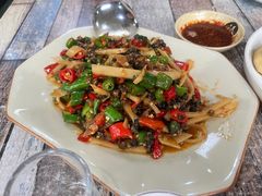-南雄雄州土菜餐厅(粤北大厦店)
