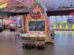 -反斗乐园π·电玩·高空拓展·蹦床(龙华天虹店)