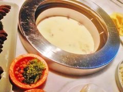 -煲宫猪肚鸡(晶品店)