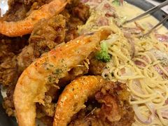 炸鸡配奶油意大利面-HOTISLAND海鸡岛·韩国料理(江南西店)