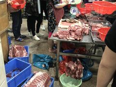 -标记美食新鲜猪杂(兴南大道店)
