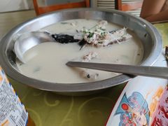 -雪湖煜辰鱼头老店(雪野湖店)