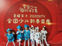 -蓝话筒·少儿成人演讲口才·主持朗诵·戏剧表演(大华第一坊店)