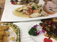 -宝燕海货工场(长江国际店)