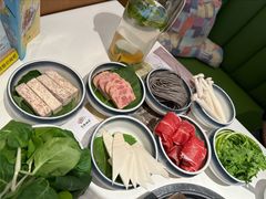 -烹然四季椰子鸡火锅(姚家园万象汇店)