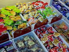-来伊份(马群新街二店)
