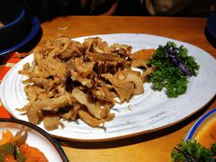 椒盐什菌-觅山云南菜(泊富ICITY店)