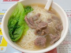 牛肉汤米粉-裕记美食(江边里店)