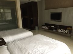 -温泉九龙山庄·温泉