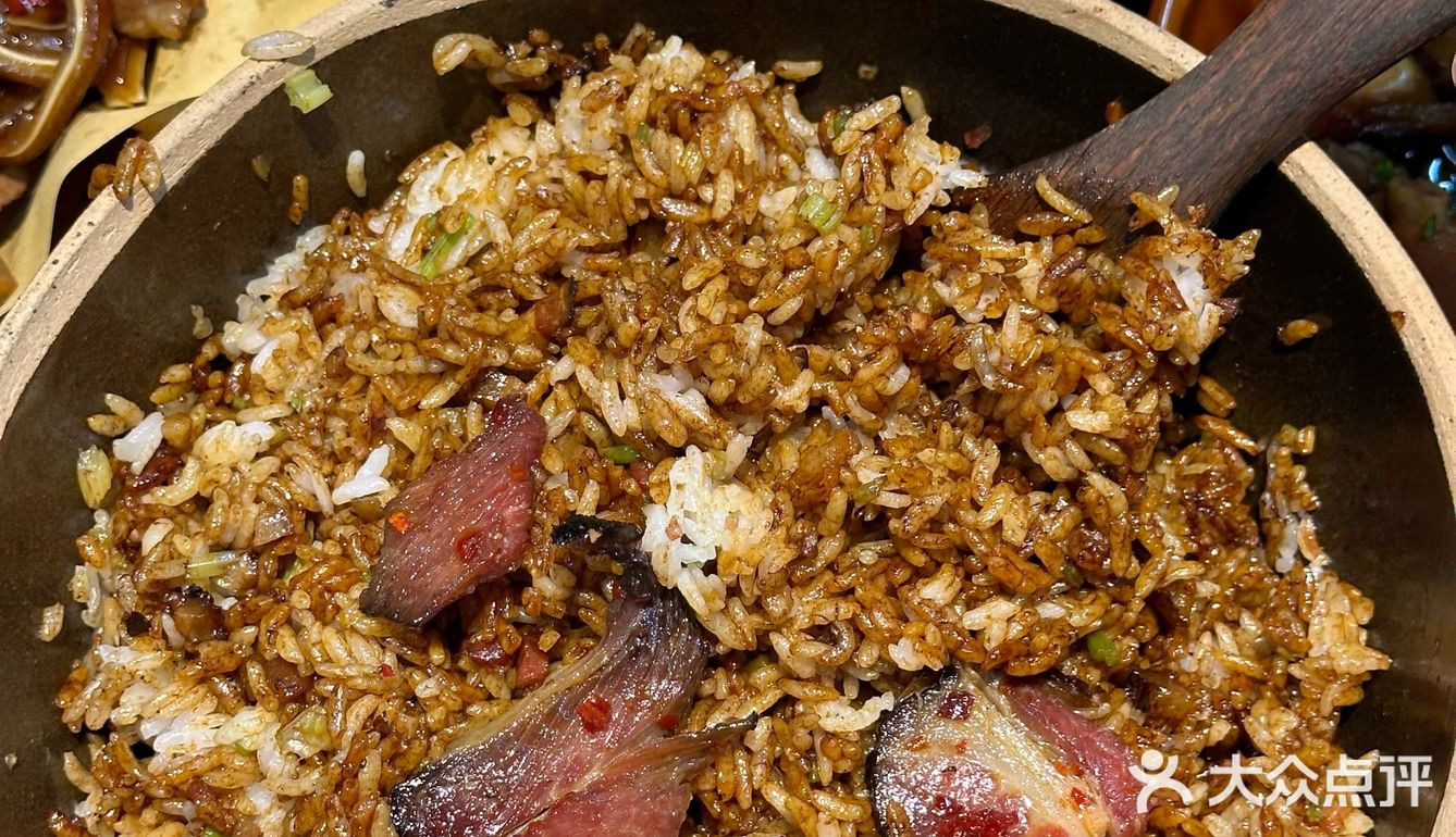 不愧是本地人推荐的下饭馆,建议来长沙想吃湘菜的