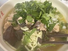 -文山荷鲜居(翠湖店)