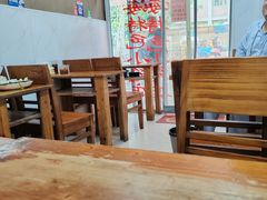 -上海特色小笼店(铁岭路90弄小区店)