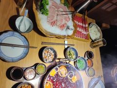 -礼舍·和牛火锅·烤肉·料理餐厅(华茂店)