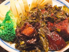 龙井脆皮茶香肉-老头儿油爆虾·知味杭州(爱琴海购物中心)