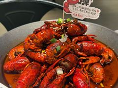-巴厘龙虾·榜首油焖大虾(音乐学院·沿江酒馆店)