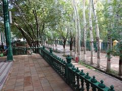 -艾提尕尔清真寺