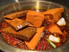 -小天鹅火锅·一线江景洪鼎旗舰店(洪崖洞店)