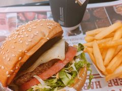 波特菇牛肉特堡-The Habit Burger Grill 哈比特汉堡(恒丰路店)
