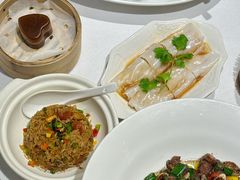 -云南荟·湖畔领宴(领事馆店)