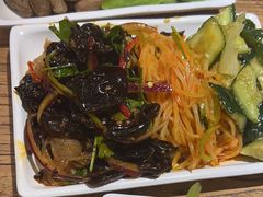 -平娃三宝烧烤·面食(南小街店)