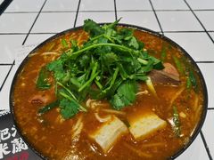 -肥汁米蘭香港米线(长宁来福士店)